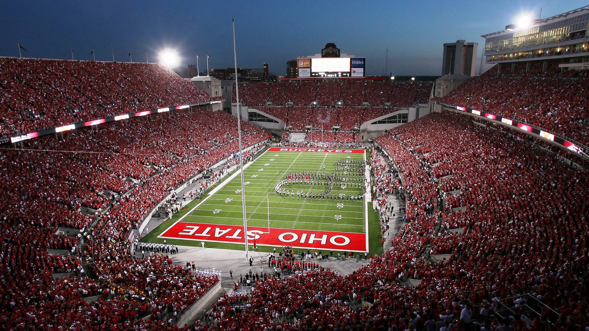 开云体育-_爵士稳步前行，攻防两端均衡_，爵士打法